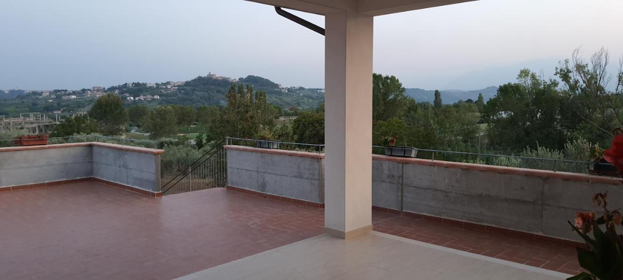 Casa Vacanze Cerreto 3 Miglianico Екстер'єр фото
