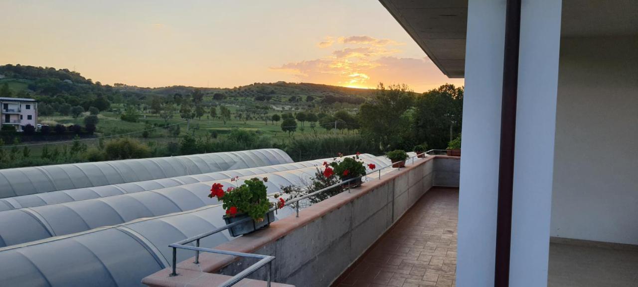 Casa Vacanze Cerreto 3 Miglianico Екстер'єр фото