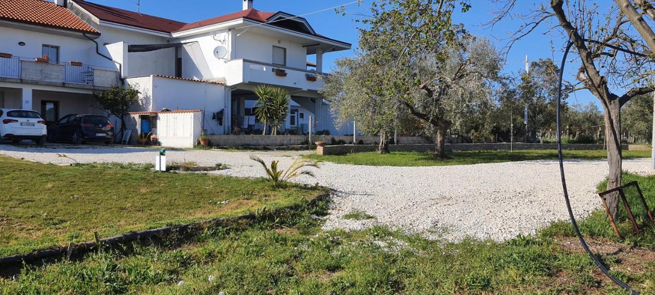Casa Vacanze Cerreto 3 Miglianico Екстер'єр фото
